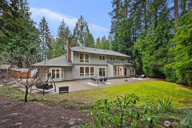 22720 NE 46th Street, Redmond, WA 98053