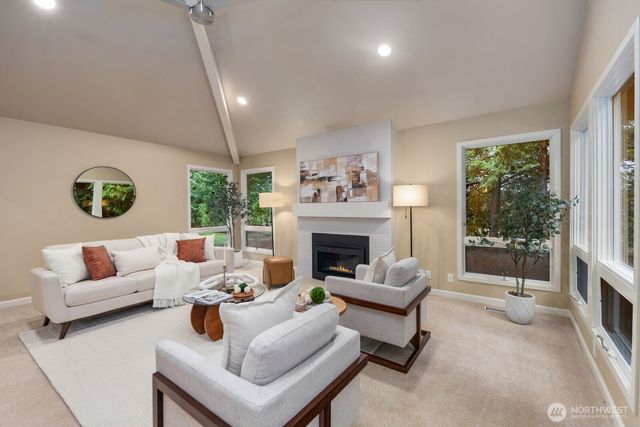 22720 NE 46th Street, Redmond, WA 98053