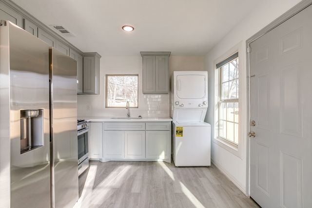 4912 Almena Road, River Oaks, TX 76114