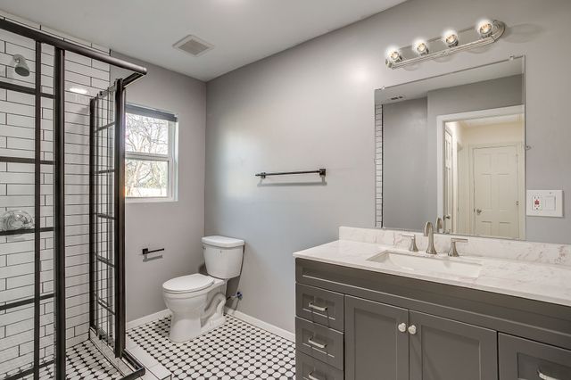 4912 Almena Road, River Oaks, TX 76114