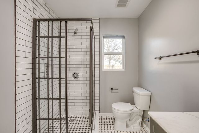 4912 Almena Road, River Oaks, TX 76114