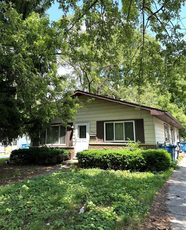 3437 Wallace Avenue, Steger, IL 60475