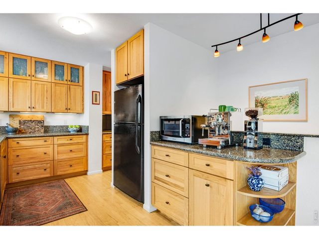 1010 Hartford Dr, Boulder, CO 80305