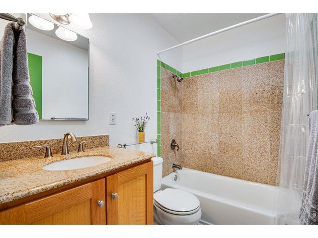 1010 Hartford Dr, Boulder, CO 80305