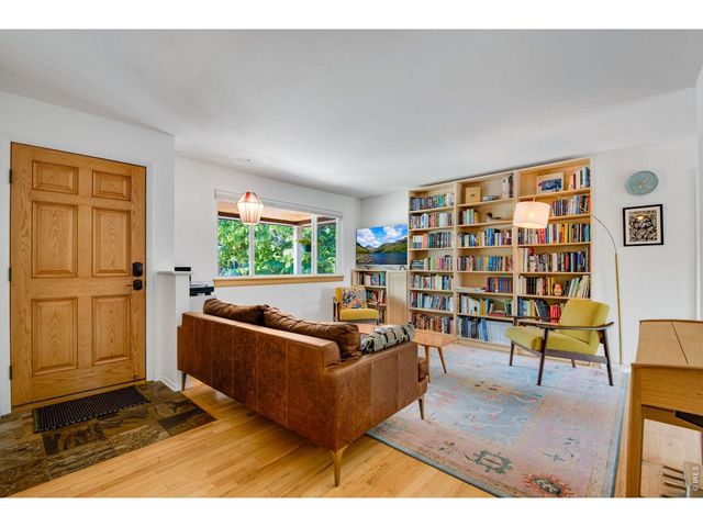 1010 Hartford Dr, Boulder, CO 80305