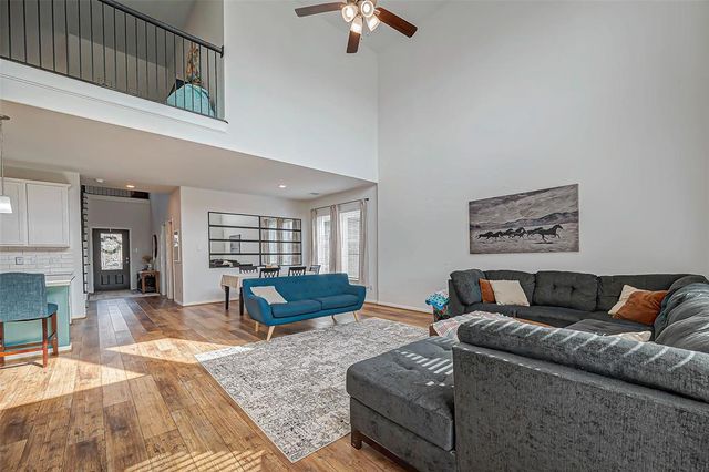 2805 Vanilla Sky Lane, La Marque, TX 77568
