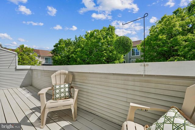 18026 ROYAL BONNET CIR, Montgomery Village, MD 20886
