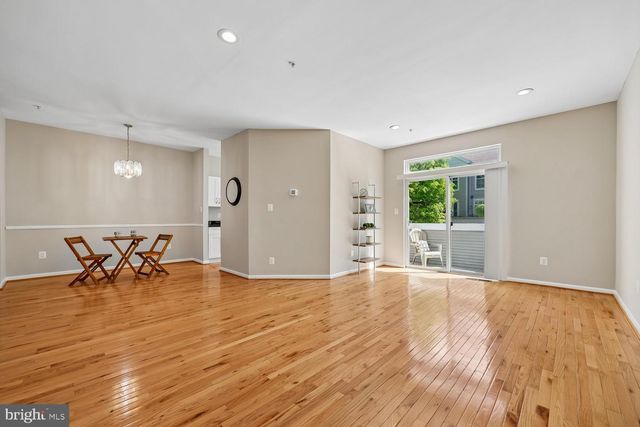 18026 ROYAL BONNET CIR, Montgomery Village, MD 20886