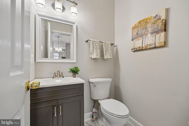 18026 ROYAL BONNET CIR, Montgomery Village, MD 20886