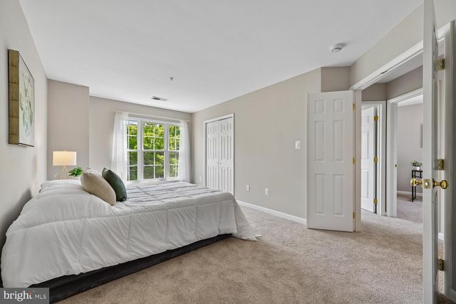 18026 ROYAL BONNET CIR, Montgomery Village, MD 20886