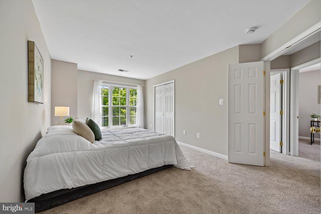 18026 ROYAL BONNET CIR, Montgomery Village, MD 20886
