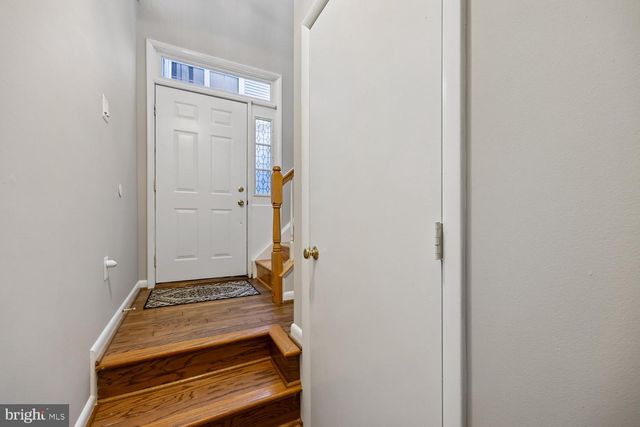 18026 ROYAL BONNET CIR, Montgomery Village, MD 20886