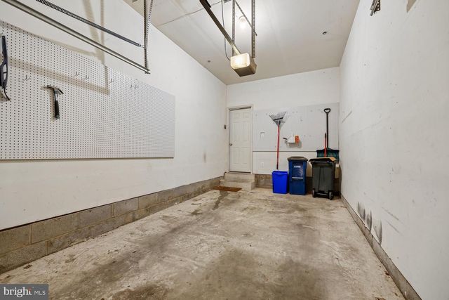 18026 ROYAL BONNET CIR, Montgomery Village, MD 20886