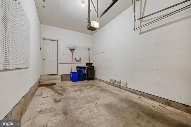 18026 ROYAL BONNET CIR, Montgomery Village, MD 20886