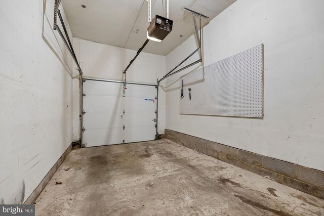 18026 ROYAL BONNET CIR, Montgomery Village, MD 20886