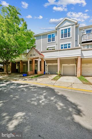 18026 ROYAL BONNET CIR, Montgomery Village, MD 20886