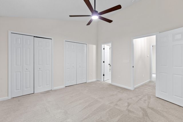 8032 Shadow Oak Drive, North Charleston, SC 29406