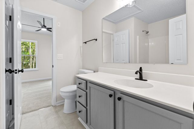 8032 Shadow Oak Drive, North Charleston, SC 29406
