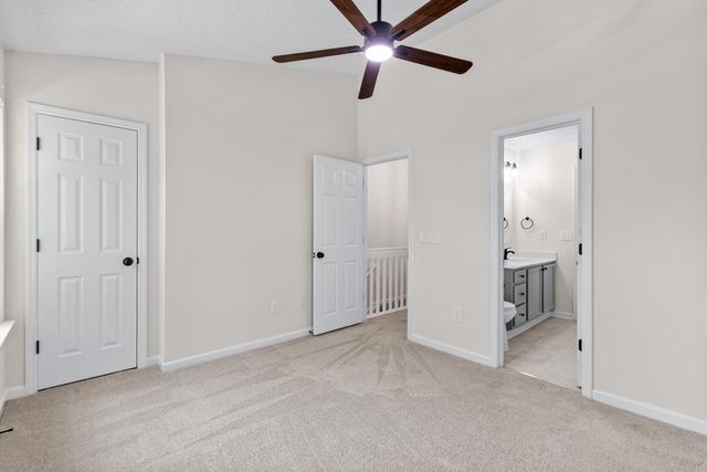 8032 Shadow Oak Drive, North Charleston, SC 29406