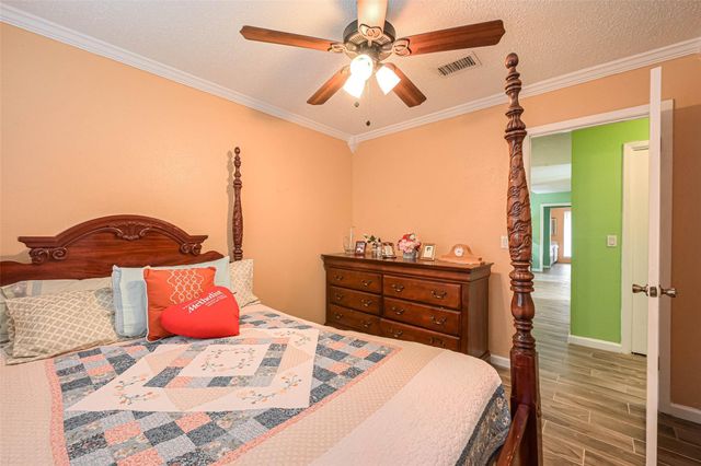 18118 Glenledi Drive, Houston, TX 77084