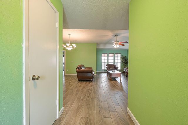 18118 Glenledi Drive, Houston, TX 77084