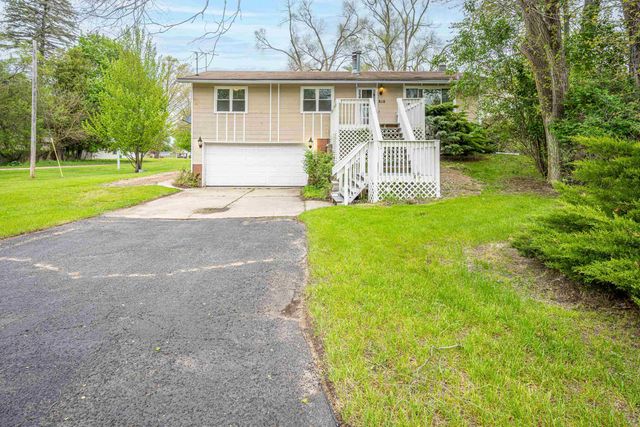 810 W Martin Street, Gladwin, MI 48624