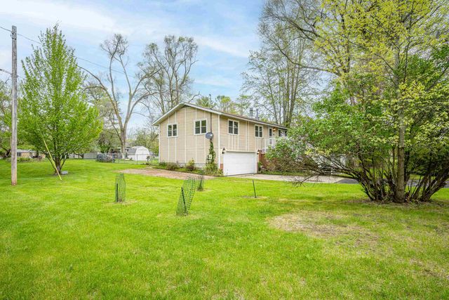 810 W Martin Street, Gladwin, MI 48624