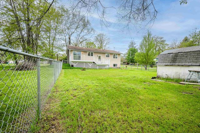 810 W Martin Street, Gladwin, MI 48624