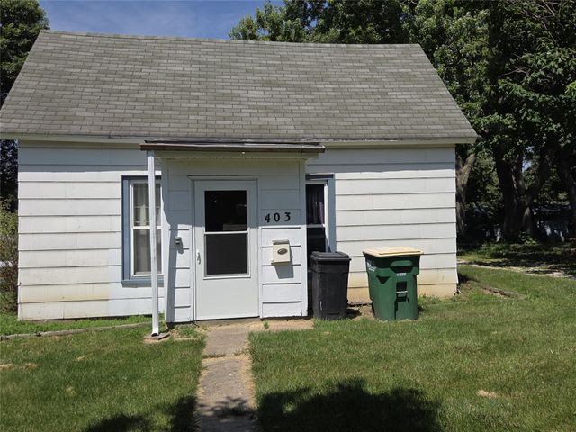 403 N I Street, Indianola, IA 50125