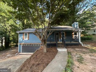 3180 Pilgrims Drive, Douglasville, GA 30135