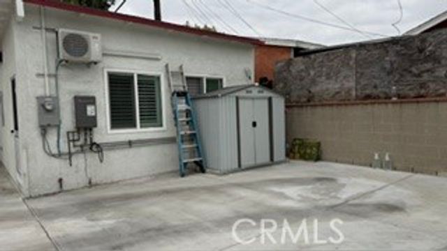 6121 Miles Avenue 2, Huntington Park, CA 90255