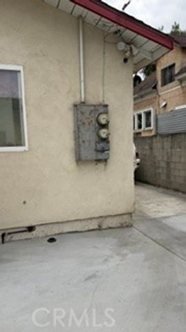 6121 Miles Avenue 2, Huntington Park, CA 90255