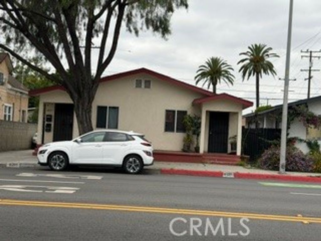6121 Miles Avenue 2, Huntington Park, CA 90255