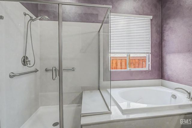 9803 Petersburg Place, Bakersfield, CA 93306