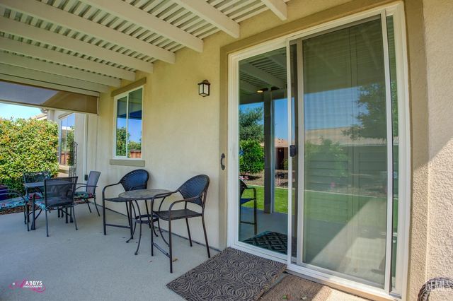 9803 Petersburg Place, Bakersfield, CA 93306