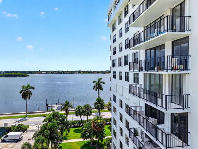 3800 WASHINGTON Road 708, West Palm Beach, FL 33405