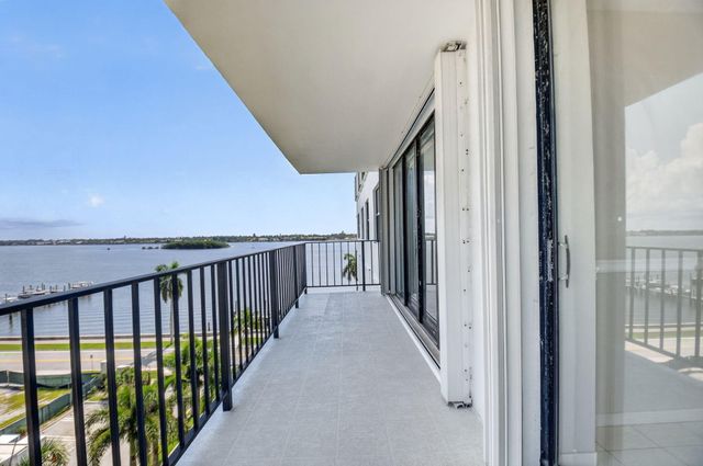 3800 WASHINGTON Road 708, West Palm Beach, FL 33405
