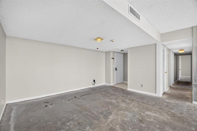 3800 WASHINGTON Road 708, West Palm Beach, FL 33405