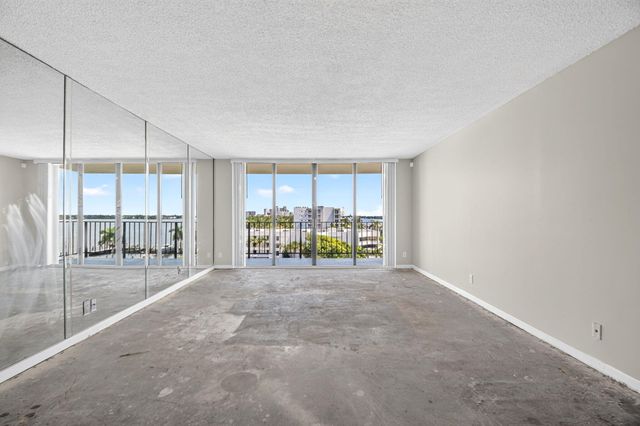 3800 WASHINGTON Road 708, West Palm Beach, FL 33405