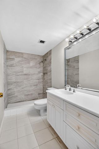 3800 WASHINGTON Road 708, West Palm Beach, FL 33405