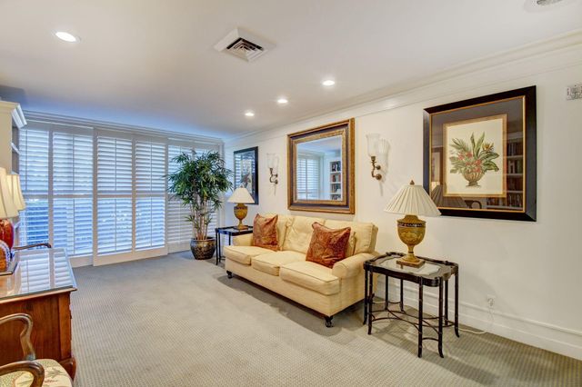 3800 WASHINGTON Road 708, West Palm Beach, FL 33405