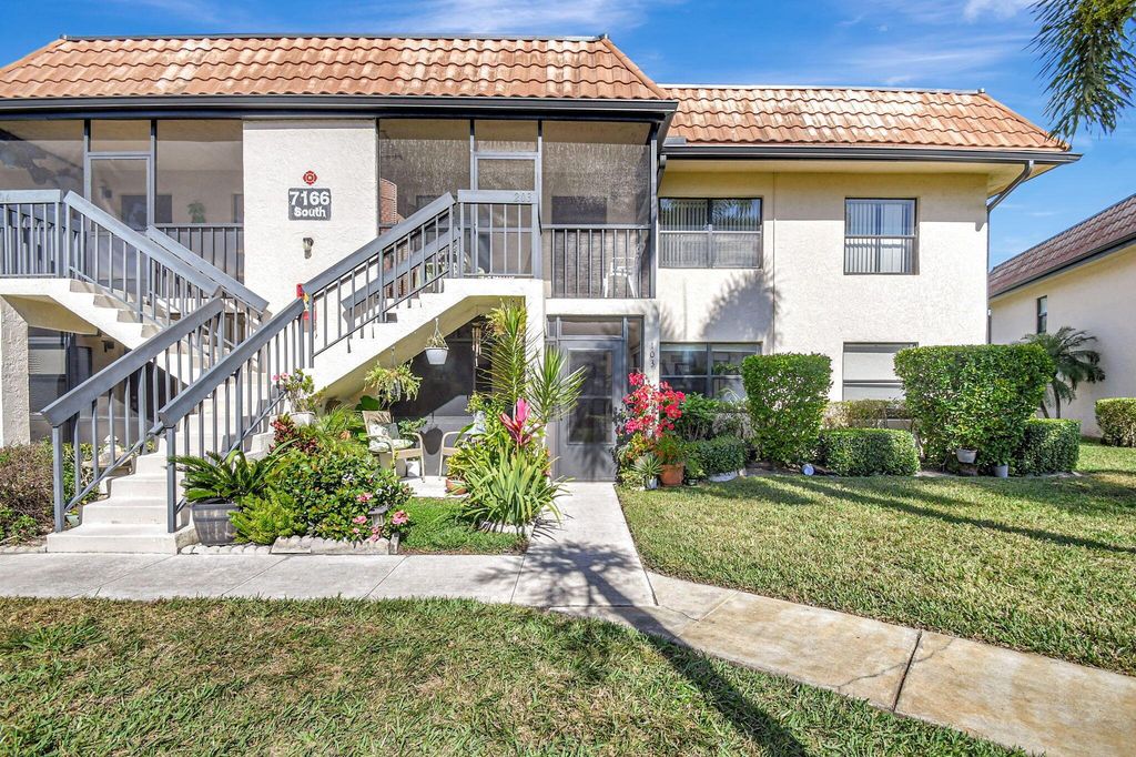 7166 Golf Colony Court 203, Lake Worth, FL 33467