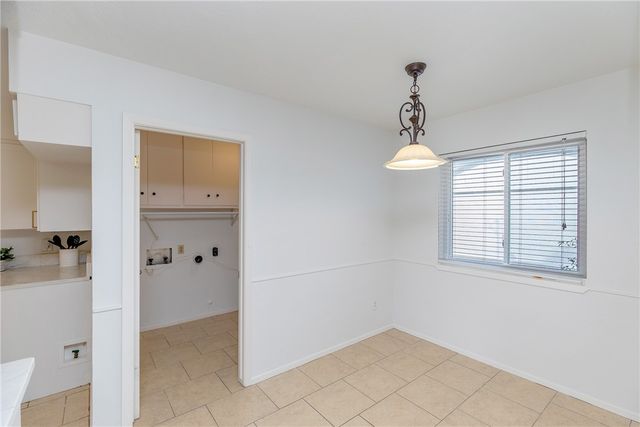 726 Meadowbrook Dr, Corpus Christi, TX 78412