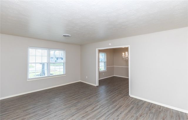 726 Meadowbrook Dr, Corpus Christi, TX 78412