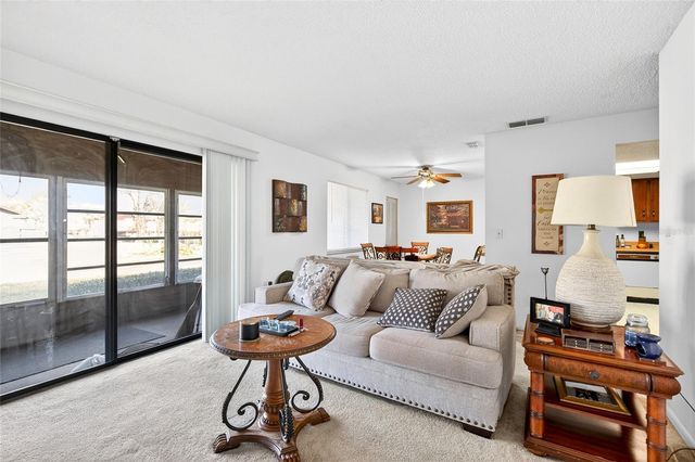 550 FAIRWAYS DRIVE A, Ocala, FL 34472