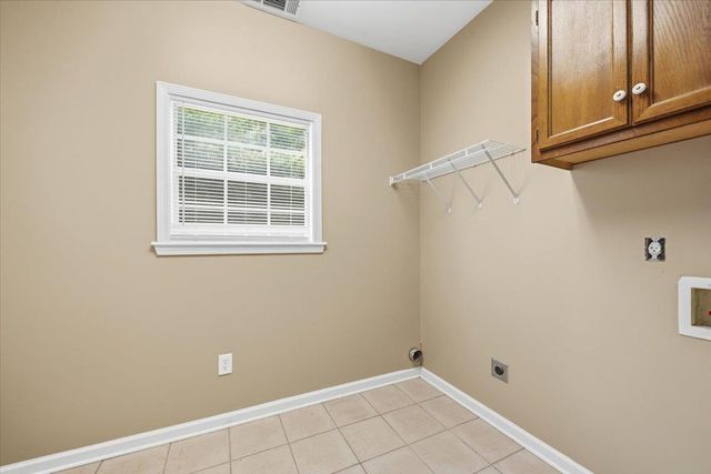 6872 WARD RD, Millington, TN 38053