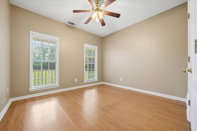 6872 WARD RD, Millington, TN 38053
