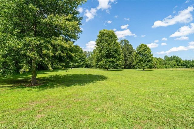 6872 WARD RD, Millington, TN 38053