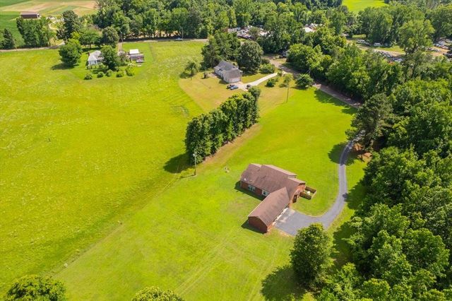 6872 WARD RD, Millington, TN 38053