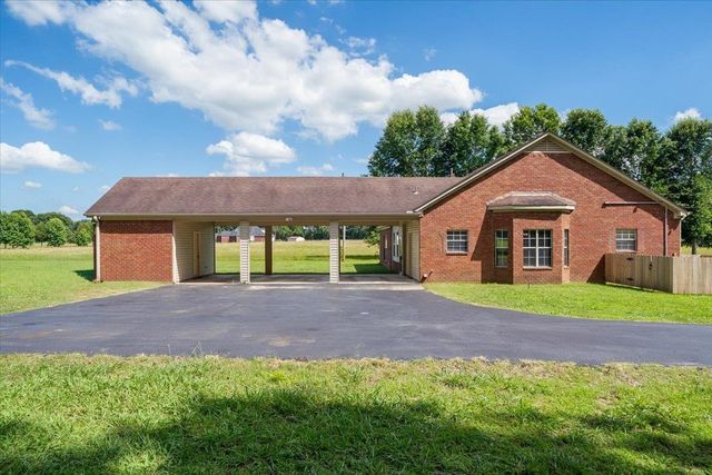 6872 WARD RD, Millington, TN 38053